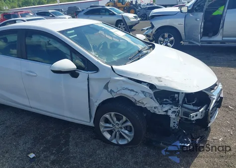 2019 Chevrolet Cruze Lt z USA, uszkodzony, nr VIN 1G1BE5SM9K7113679